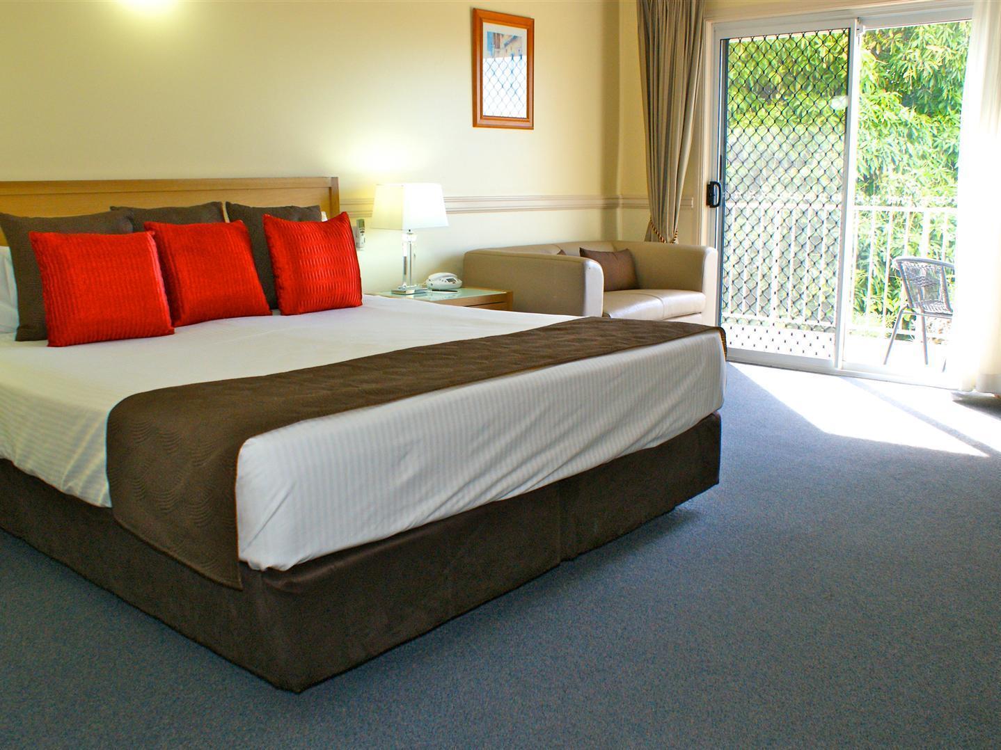 Western Ambassador Motor Motel 3*